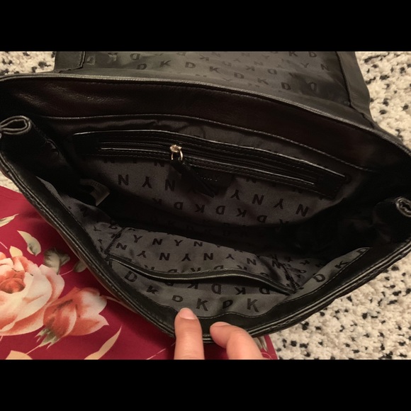 Quilted DKNY Crossbody - Picture 4 of 7